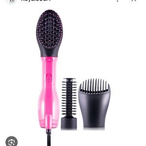 Royale Black 4 in 1 Hair Blower Brush set